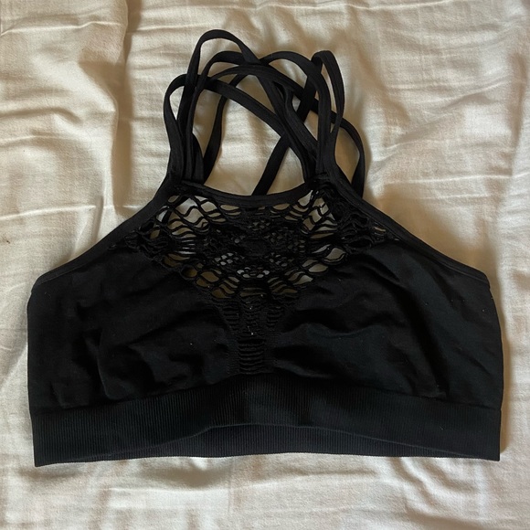 lf strappy spiderweb black lace bralette - Picture 2 of 2
